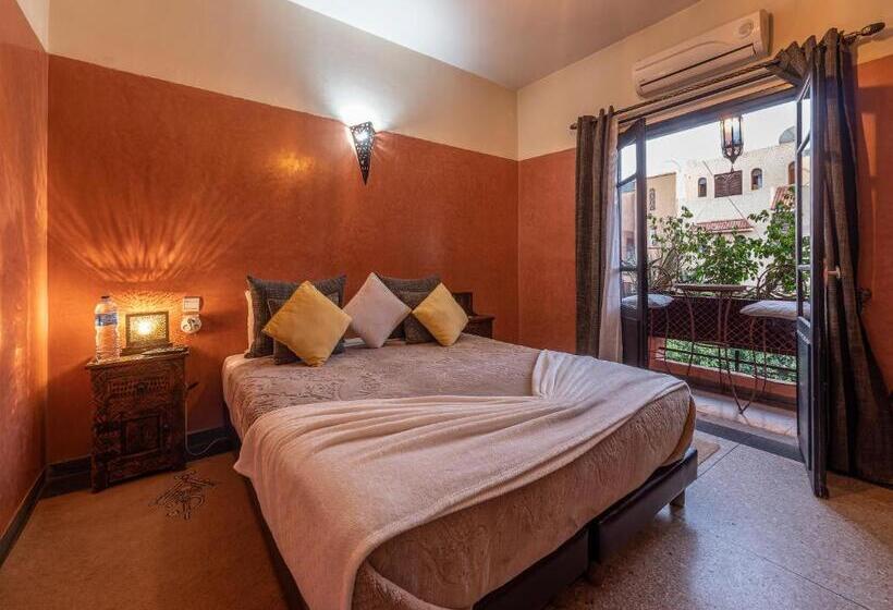 تختخواب و صبحانه Villa Soraya Hammam & Jacuzzi