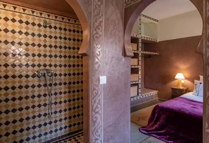 تختخواب و صبحانه Villa Soraya Hammam & Jacuzzi