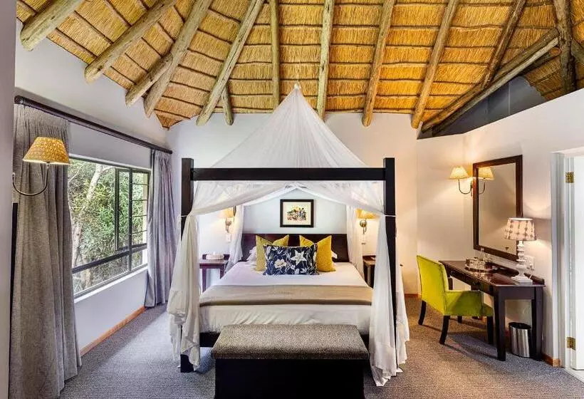 ホテル Cavern Resort & Spa
