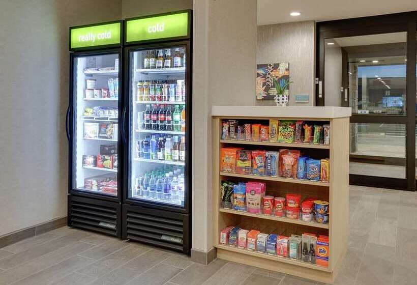 هتل Home2 Suites By Hilton Yakima Airport