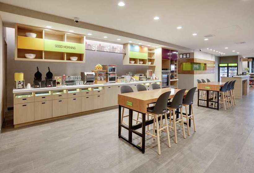 هتل Home2 Suites By Hilton Yakima Airport