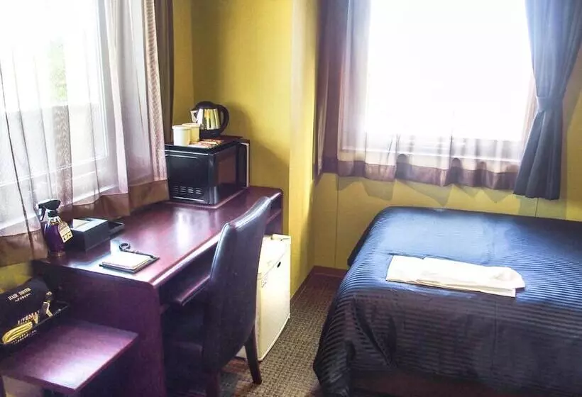 Hotelli Livemax Fukuyamaekimae