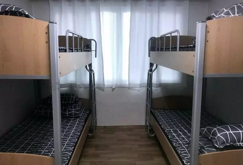 ペンション Gwangju Songjeong Station Guesthouse   Hostel