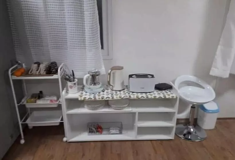 ペンション Gwangju Songjeong Station Guesthouse   Hostel