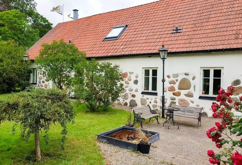Stora Herrestad B&b