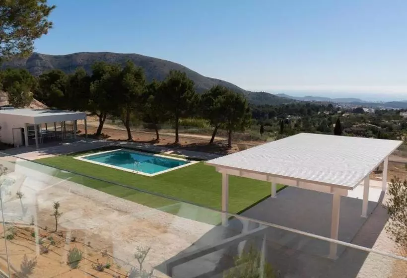 Hotel Nature Suites Puig Campana