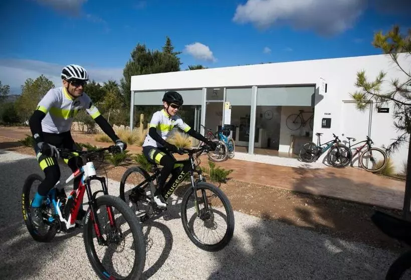 Hotel Nature Suites Puig Campana