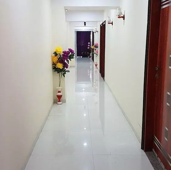 ホテル Vishwa