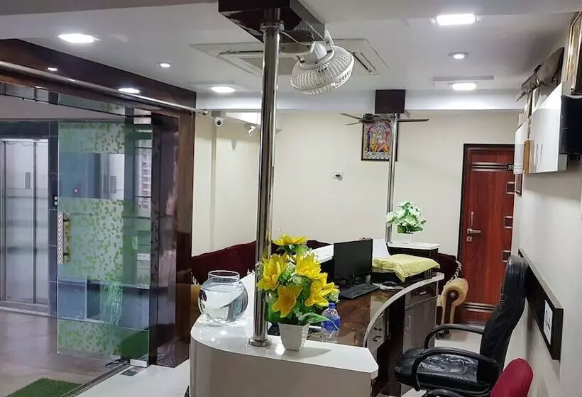 ホテル Vishwa