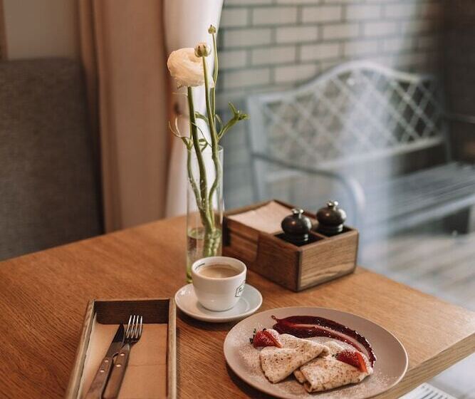 Merepargi Aparthotel & Cafe