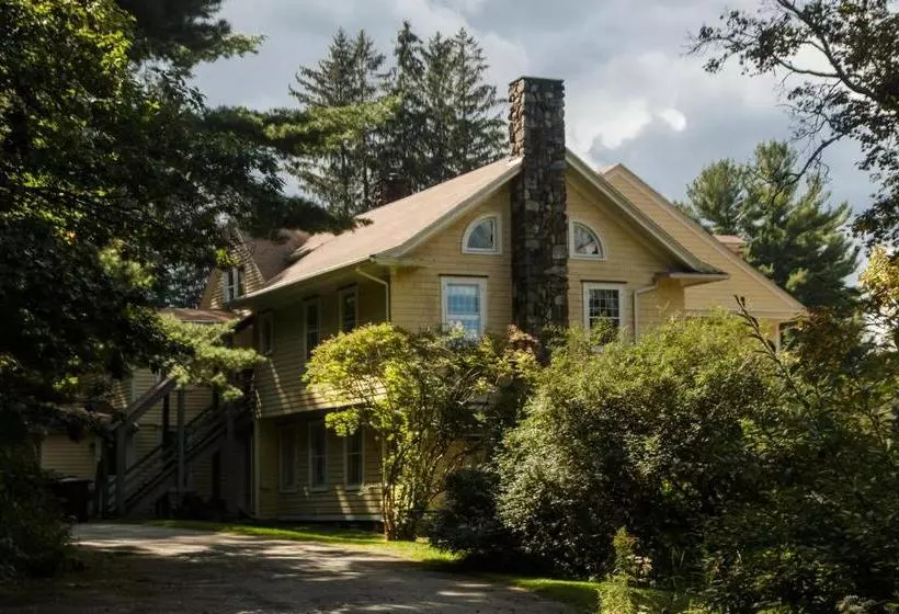 Aamiaismajoitus (B&B) Mountain View Green Retreat