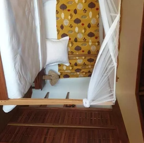 تختخواب و صبحانه Villa Nosy Détente