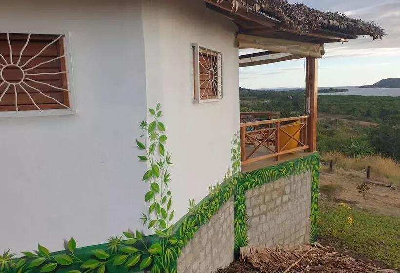 تختخواب و صبحانه Villa Nosy Détente