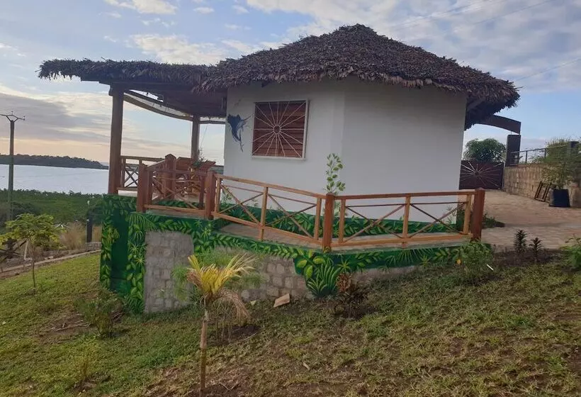 تختخواب و صبحانه Villa Nosy Détente