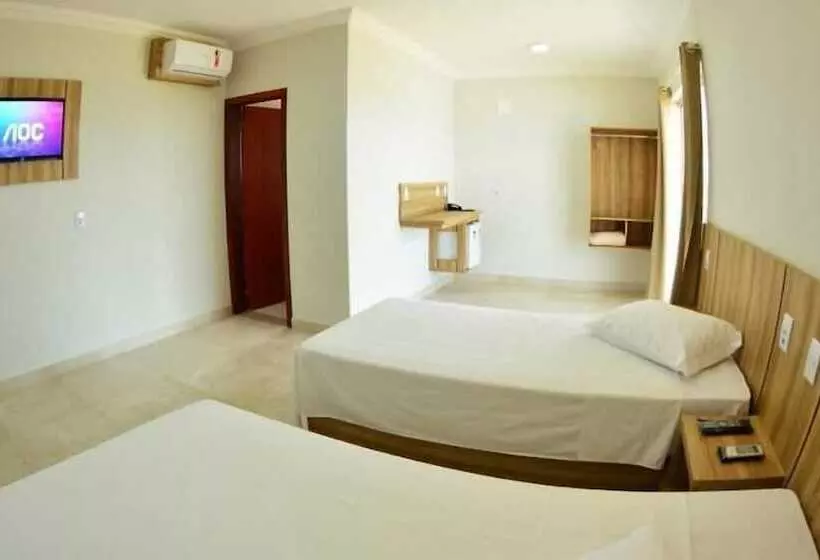 Hotelli Dallas Palace