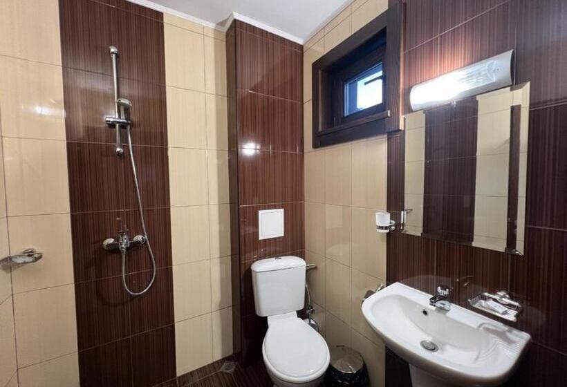 酒店 Galabova Guest House