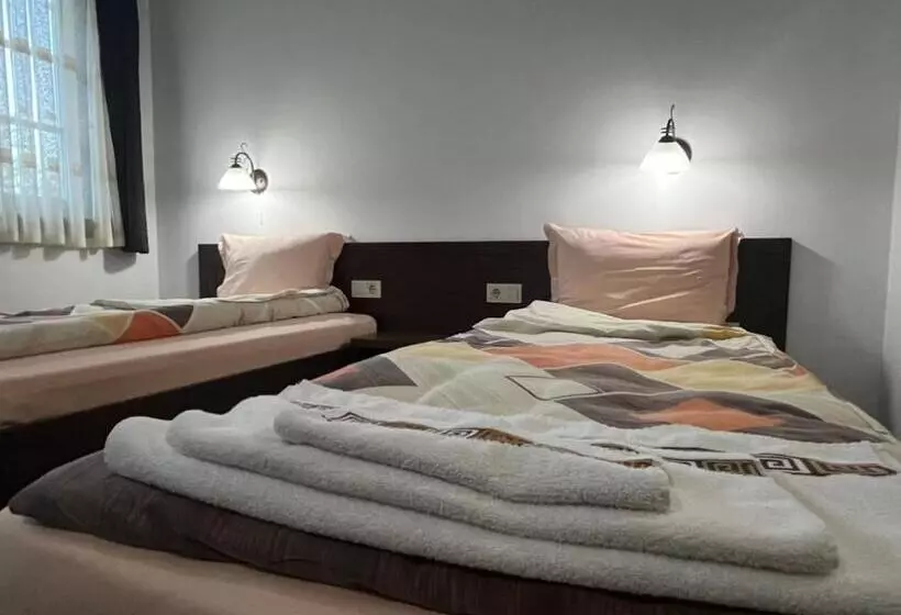 Hotelli Galabova Guest House