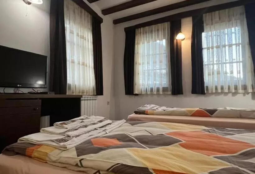 Hotelli Galabova Guest House