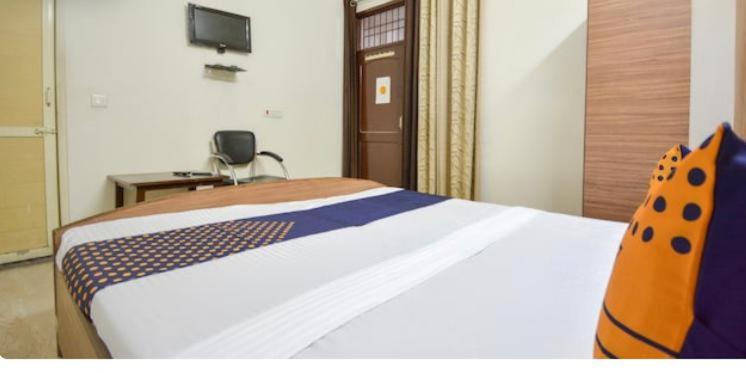 Hotelli Spot On 37048 Saini Guest House