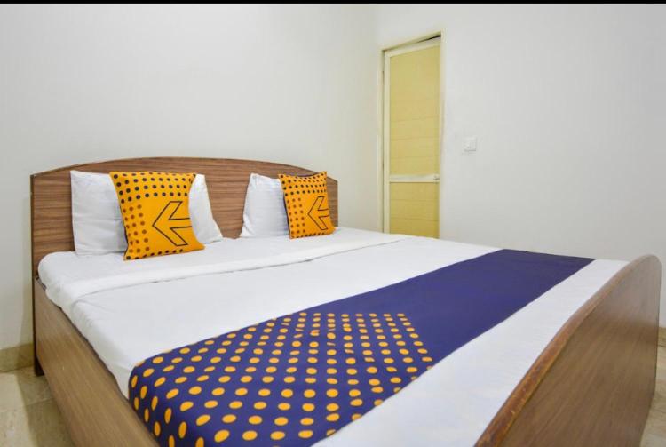 Hotelli Spot On 37048 Saini Guest House