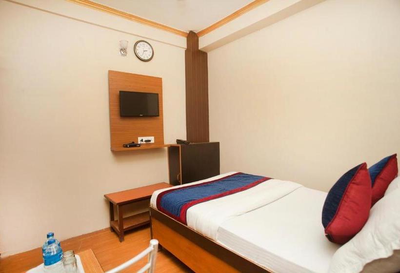 Oyo 314 Hotel Holy Palace