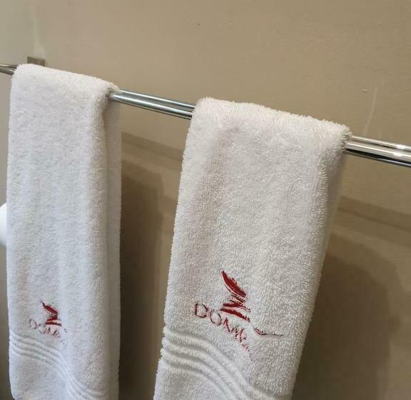 Пансион Domba Self Catering Suites