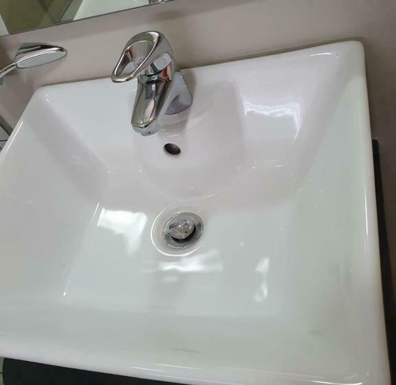 Пансион Domba Self Catering Suites