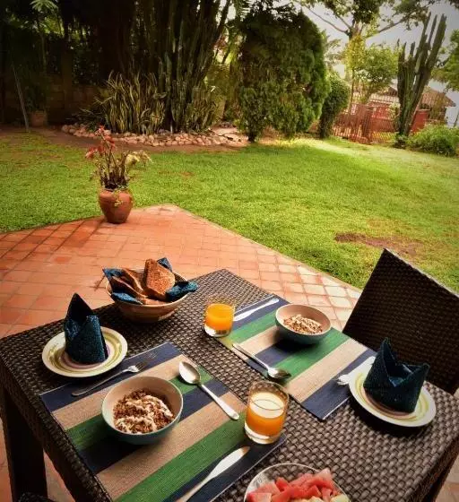 Pension  Elementis Entebbe