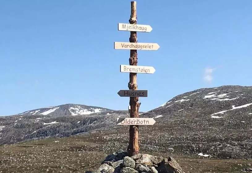 Majatalo Husnes Sentrum Hotell