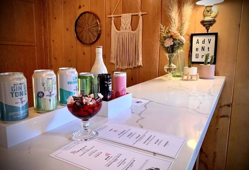 فندق صغير Grand Pine Cabins