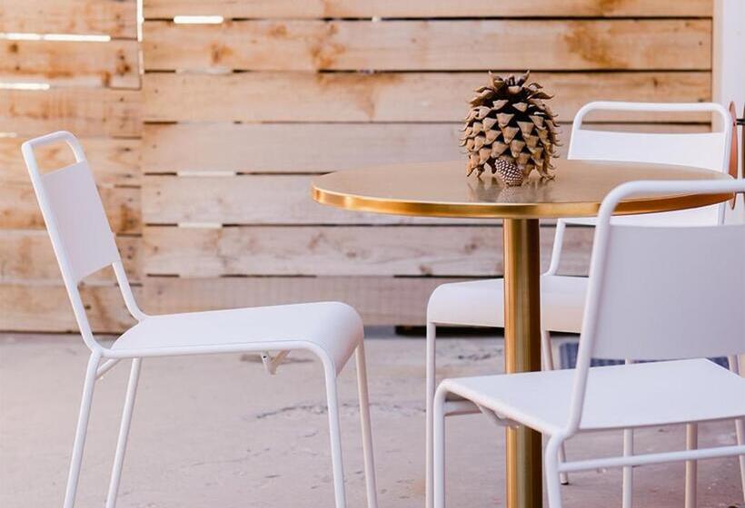 فندق صغير Grand Pine Cabins