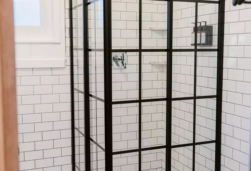 Retkeilymaja Grand Pine Cabins