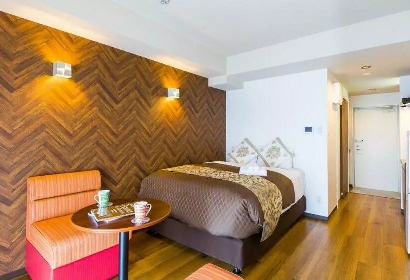 ユースホステル Mr.kinjo In Uruma