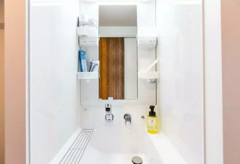 ユースホステル Mr.kinjo In Uruma