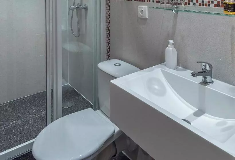 Retkeilymaja Pension Palla