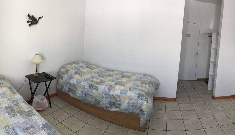 ホテル Auberge Du Lac Tiblemont