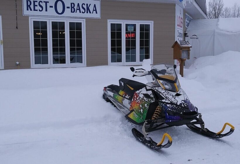 ホテル Auberge Du Lac Tiblemont