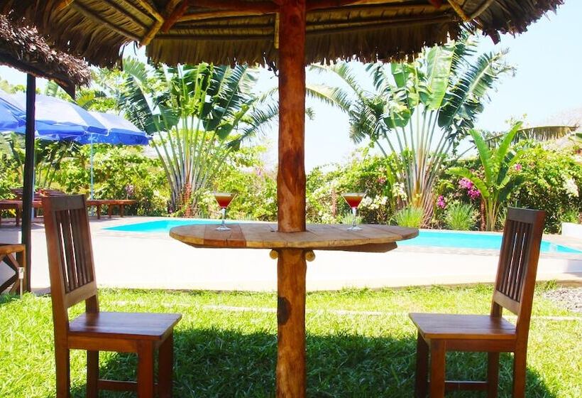 هتل Bungalows Des Tropiques