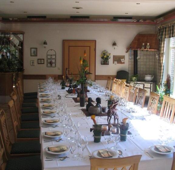 Отель Heitmann`s Gasthof