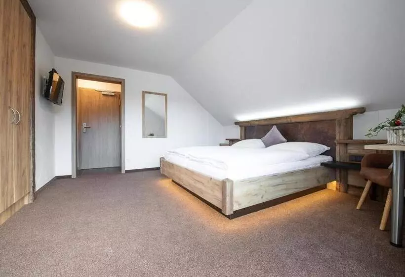 Hotelli Reich Am Ebnisee