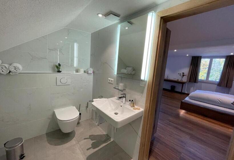 هتل Reich Am Ebnisee