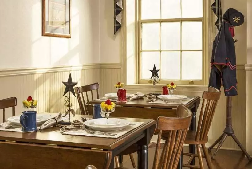 Aamiaismajoitus (B&B) Jacob Rohrbach Inn