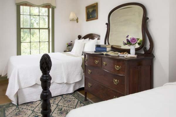 Bed and Breakfast Jacob Rohrbach Inn