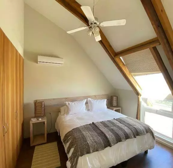 Hotelli Family Orchard Bed & Breakfast