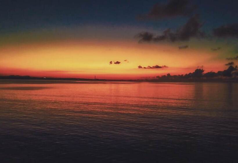 酒店 Hideout Okinawa Uruma