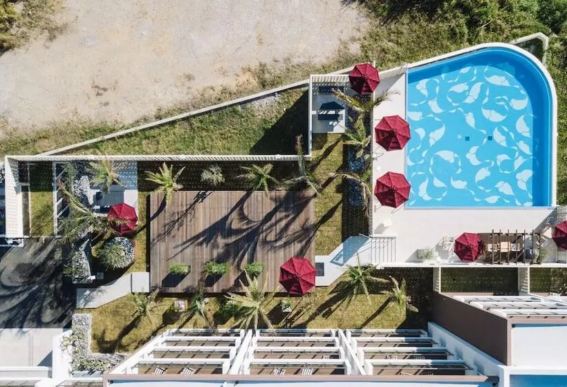 ホテル Hideout Okinawa Uruma