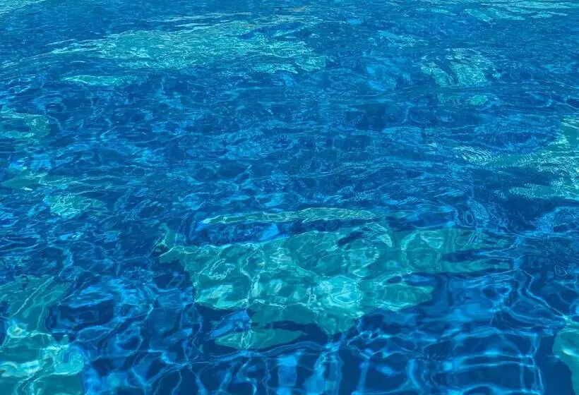 ホテル Hideout Okinawa Uruma