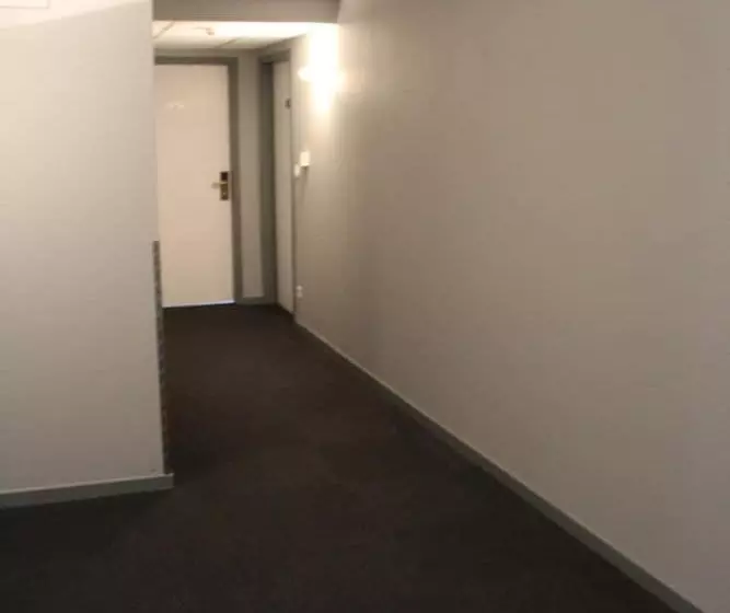 Hotelli Restaurant Le Tout Va Bien