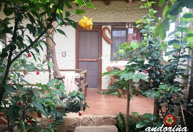 پانسیون Andoriña Hostal Bed & Breakfast