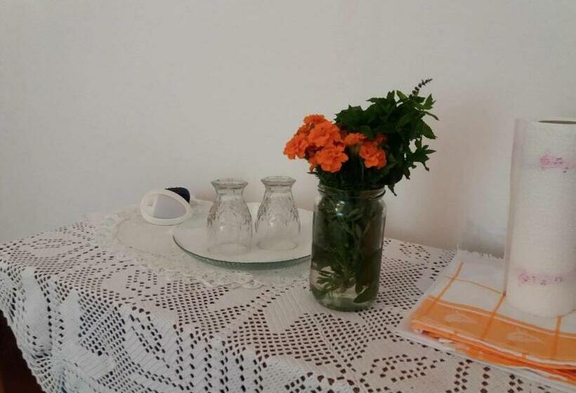 پانسیون Room At Grandma's Fatima